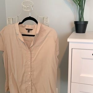 Safari style button up